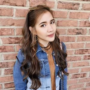 Meet your Posher, Tongtong